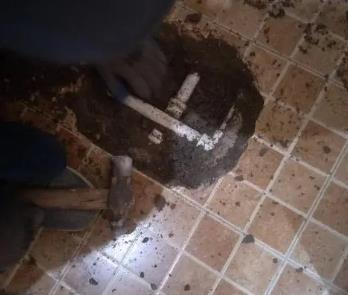 四方台卫生间漏水维修公司为您分享下卫生间渗水如何处理及注意事项